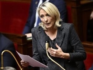 مارين لوبان - Marine Le Pen: