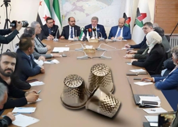 لعب الكشاتبين .. المجلس والائتلاف والثورة